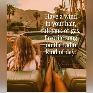 ✨ Happy Monday Darlings ✨